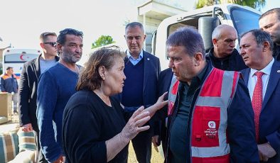 Başkan Böcek’ten Manavgat’a geçmiş olsun ziyareti