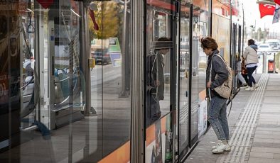 Konak Tramvayı’nda arıza nedeniyle geçici düzenleme