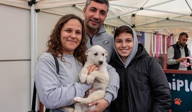 Konak’tan patili dostları sahiplendirme etkinliği: Yeni yıla sıcak yuvalarında girecekler