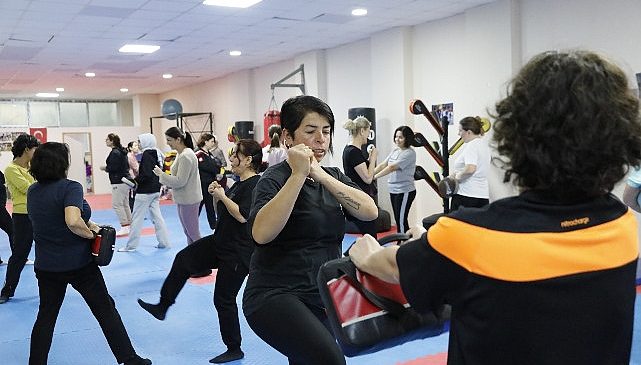 Seferihisar’da kadınlar “Öz Savunma” eğitimlerine devam ediyor